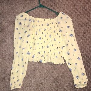 Pastel yellow blue floral long sleeve crop top !